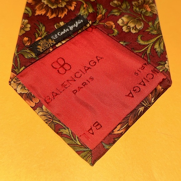 Retro Balenciaga, El Corte Ingles, Flowers Look Alive, Orange Tan Tie, Clean. - Picture 2 of 3